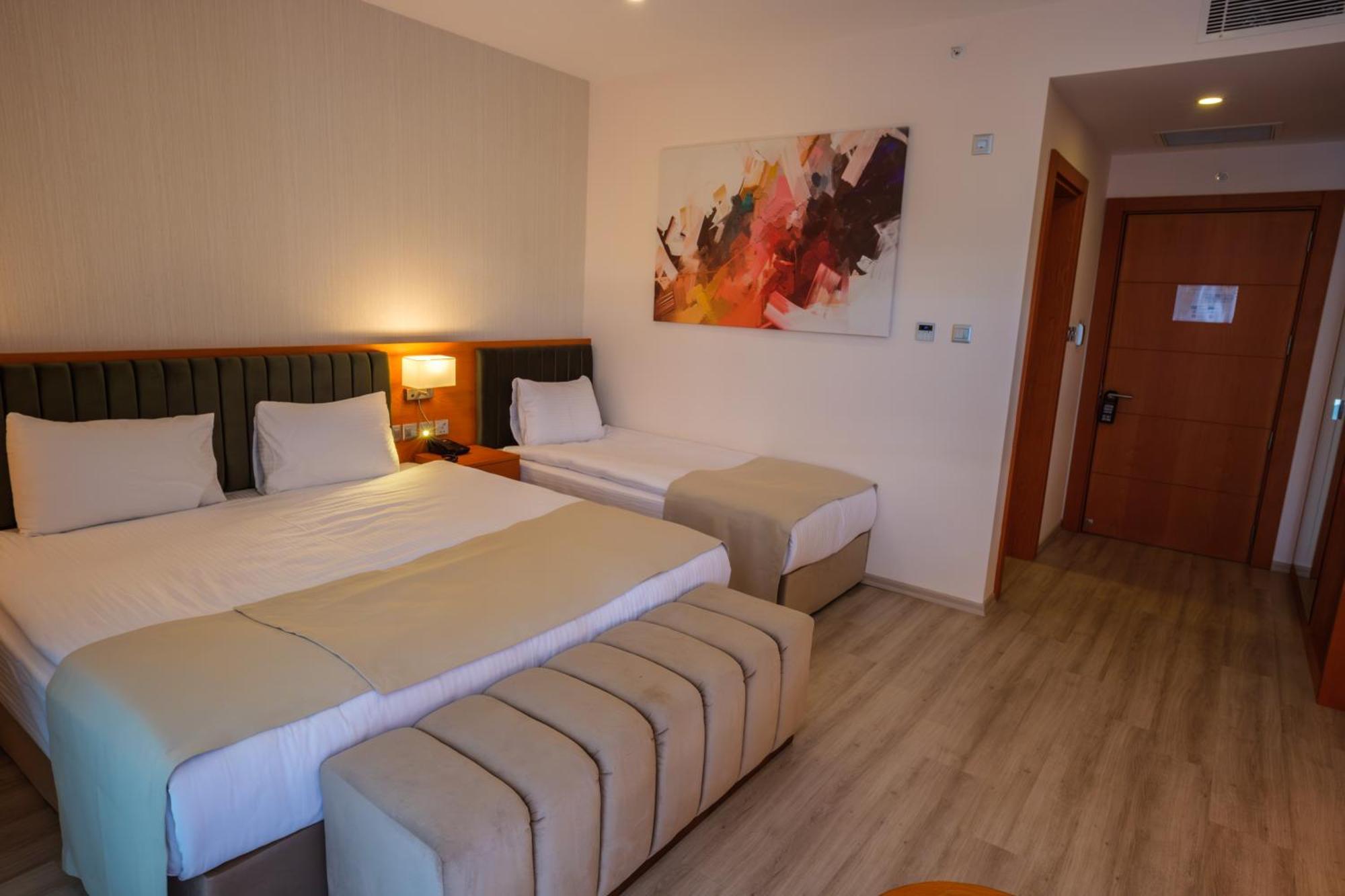 Caddem Inn Hotel Famaguszta Kültér fotó