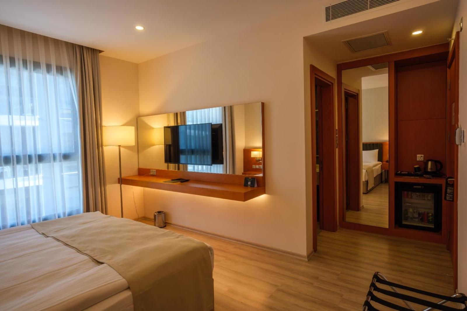 Caddem Inn Hotel Famaguszta Kültér fotó