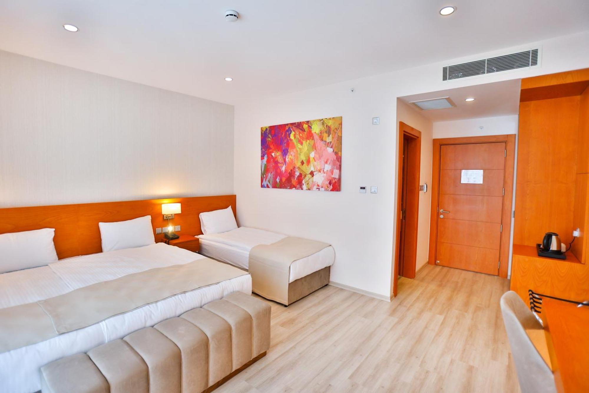 Caddem Inn Hotel Famaguszta Kültér fotó