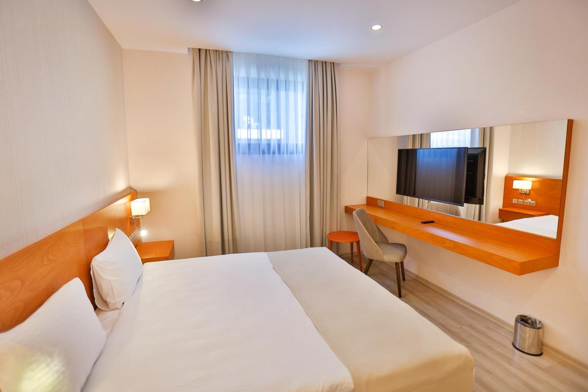 Caddem Inn Hotel Famaguszta Kültér fotó